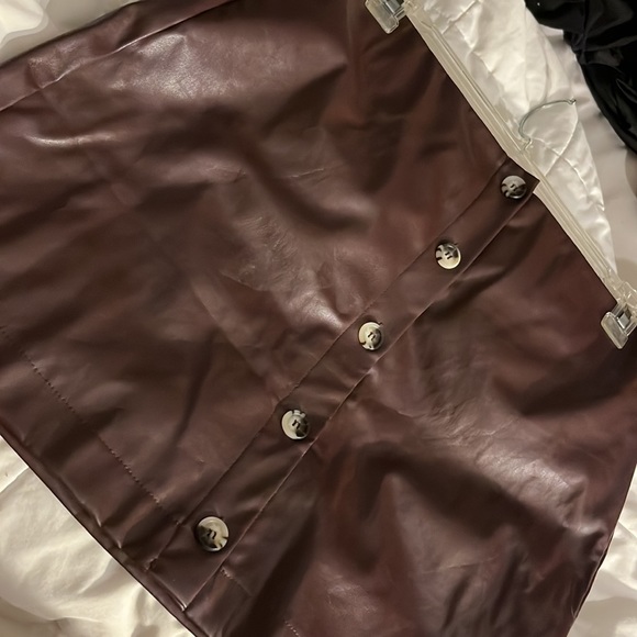 NWT Brown Skirt - Picture 3 of 6